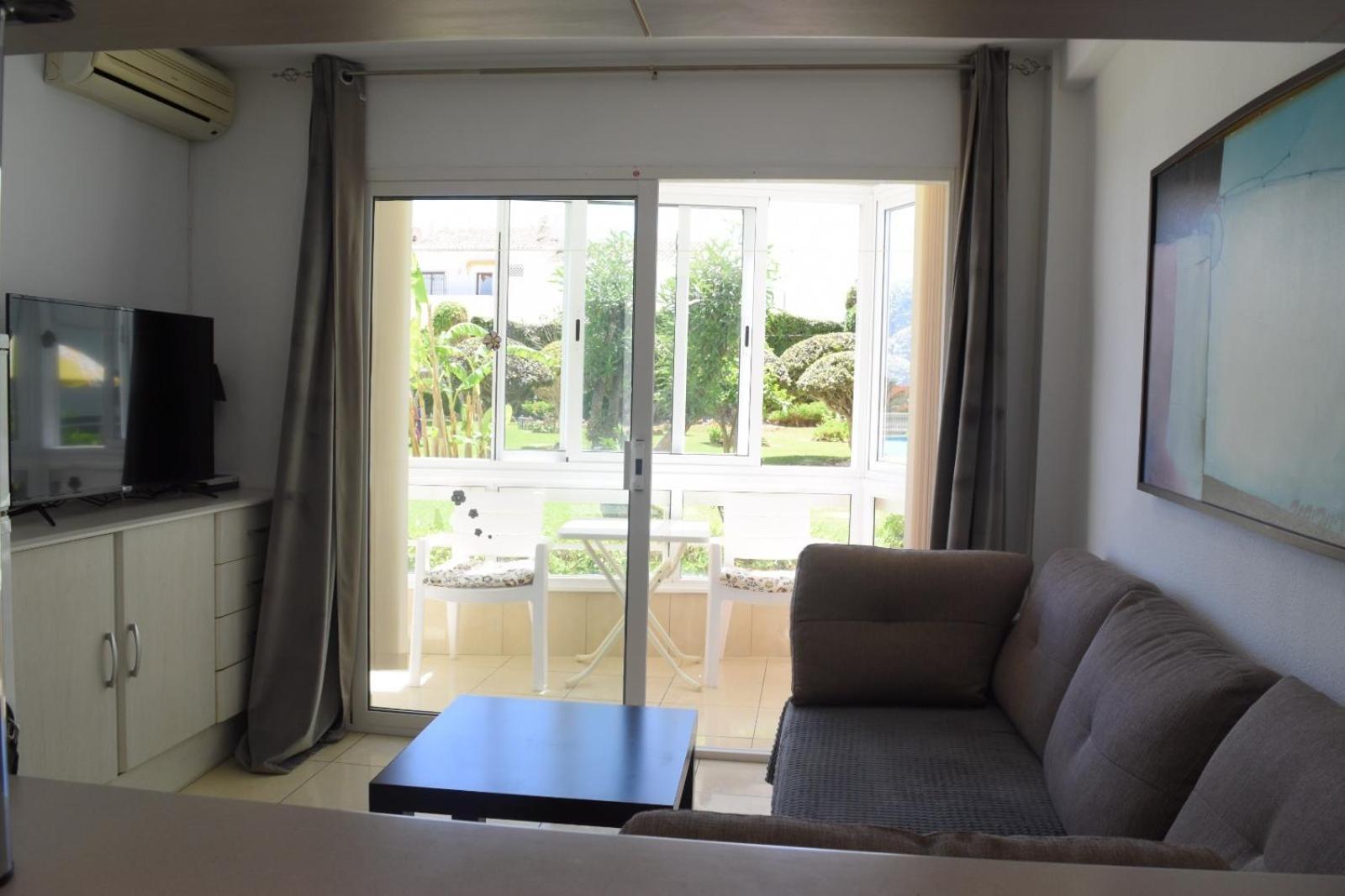 Apartamentos De Los Cisnes Benalmadena Bagian luar foto