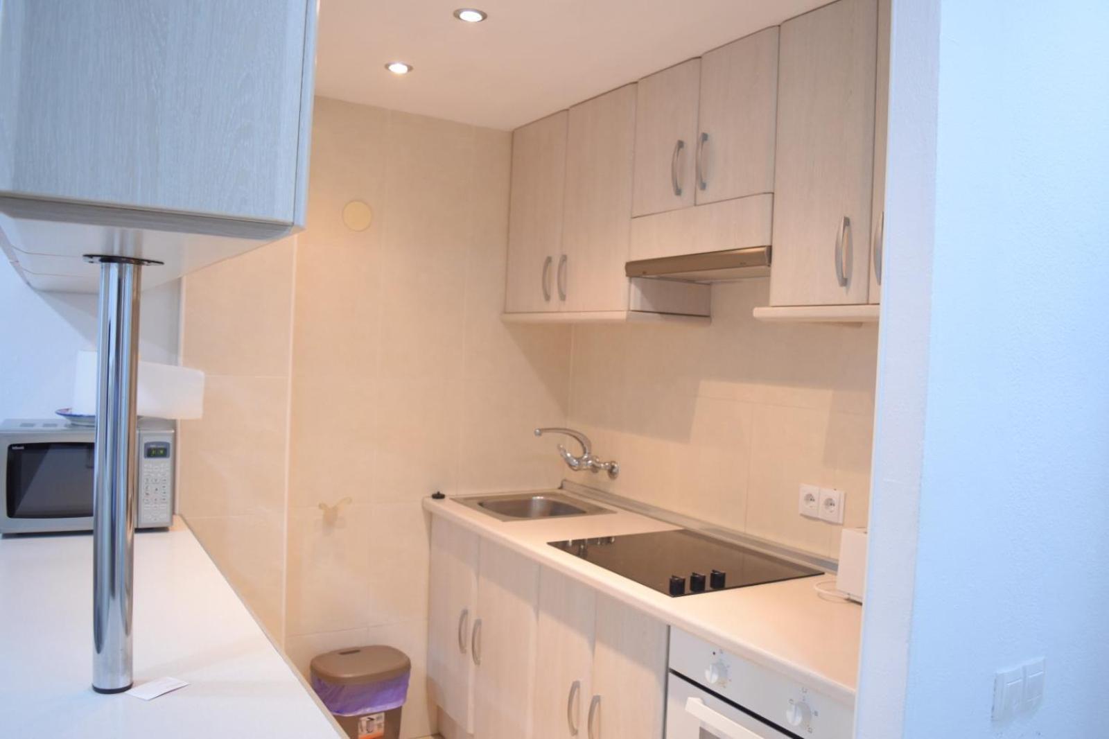 Apartamentos De Los Cisnes Benalmadena Bagian luar foto
